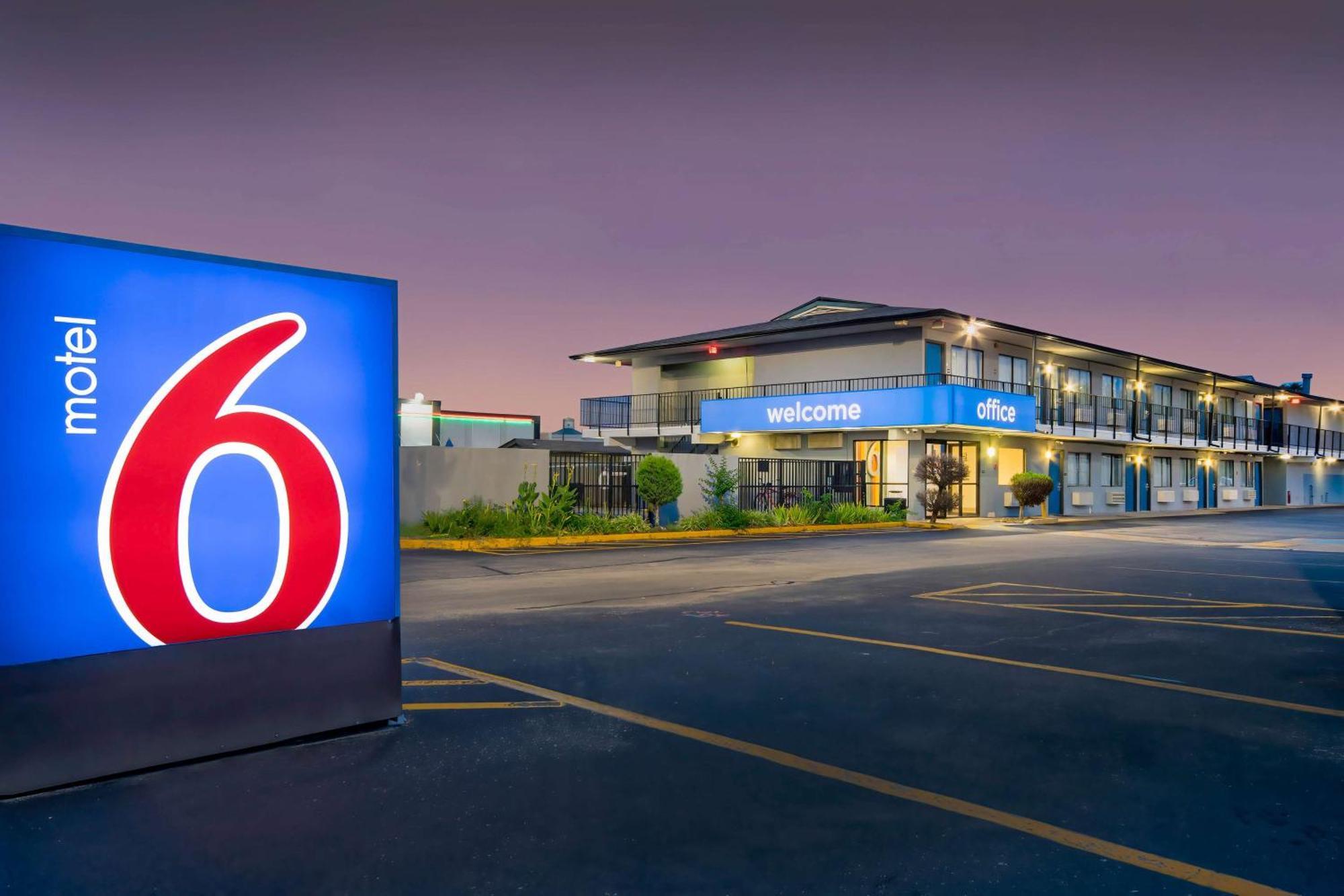 Motel 6 Jonesboro Exterior photo